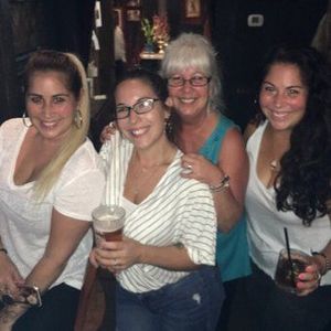 Meet your Posher, Sandy